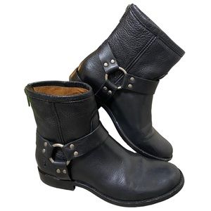 Frye Portia Harness Black Leather Ankle Boots Womens Size 6.5